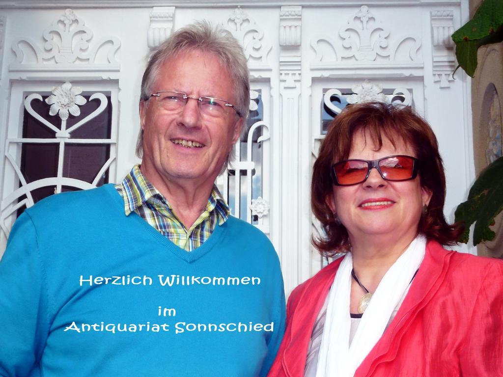 Romantikzimmer Im Antiquariat Sonnschied Phòng bức ảnh